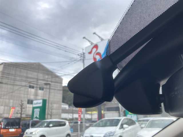 マツダ ＣＸ－３０ 20S プロアクティブツーリングセレ 長崎県 2023(令5)年 1.2万km プラチナクォーツメタリック 衝突被害軽減ブレーキ/レーダークルーズコントロール/レーンキープアシスト/メーカーOP/SDナビ/・Bluetooth接続/・フルセグTV/・DVD再生/・HDMI接続/・スマートフォン連携/全方位カメラ/バックカメラ/レザーシート/・パワーシート/・シートヒーター/革巻きステアリング/・ステアリングスイッチ/・ステアリングヒーター/ドライブレコーダー/LEDオートヘッドライト/オートマチックハイビーム/電子パーキング/オートホールド機能/パワーバックドア/後方車両接近警報/ETC/ISOFIX