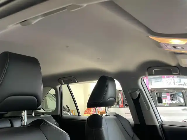トヨタ ＲＡＶ４ ハイブリットG 東京都 2019(令1)年 2.4万km グレーメタリック ○革シート/○純正メモリーナビ/　CD・DVD・BT・フルセグ/○バックカメラ/○ETC/○ドライブレコーダー/○ACC/○BSM/○LKA/○ステアリングヒーター/○ステアリングスイッチ/○オートハイビームアシスト/○革巻きステアリング/○パワーバックドア/○フロアマット/○ドアバイザー/○シートヒーター/○パワーシート/○社外ルーフキャリア/○社外サイドステップ/○保証書/○取扱説明書/○スペアキー