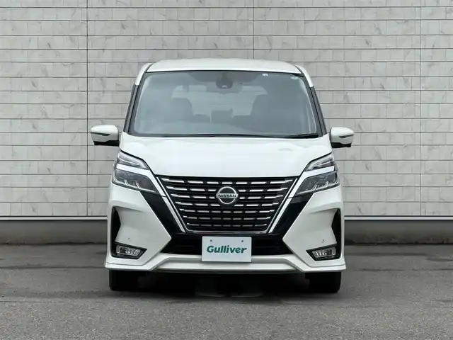 日産 セレナ ハイウェイスター V 福岡県 2022(令4)年 2.3万km ブリリアントホワイトパール 純正10型SDナビ(フルセグTV/CD/DVD/BT)アラウンドビューモニタープロパイロットエマージェンシーブレーキコーナーセンサーBSM両側パワスラドラレコETCデジタルインナーミラーUSBポート純正/LEDヘッドライト純正フロアマット純正16インチアルミホイール