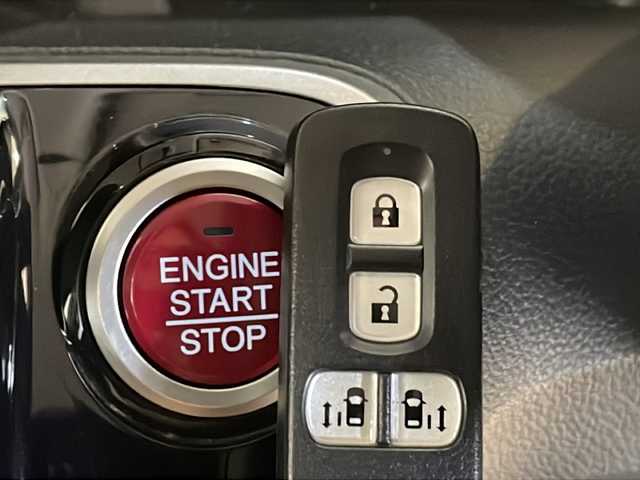 ホンダ Ｎ ＢＯＸ 2トーン カスタム G Aパッケージ 福井県 2014(平26)年 4.1万km プレミアムホワイトパール 社外ナビ/フルセグTV/バックカメラ/両側パワースライドドア/純正AW/オートライト/HIDヘッドライト/フォグランプ/プッシュスタート/スマートキー/スペアキー/ウィンカーミラー