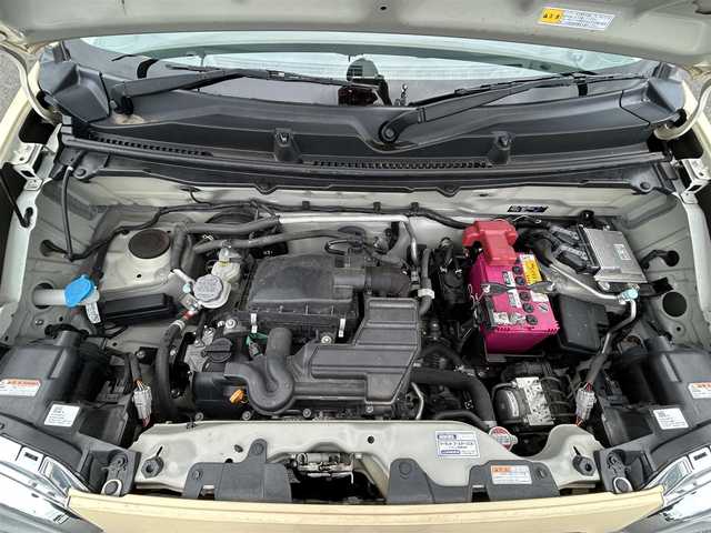 スズキ ハスラー G 栃木県 2019(平31)年 6.9万km シフォンアイボリーM デュアルカメラブレーキサポート/4WD/シートヒーター/社外ナビ/フルセグテレビ/バックモニター/アイドリングストップ/スマートキー/フロアマット/オートライト/プッシュスタート/ドアバイザー/横滑り防止装置