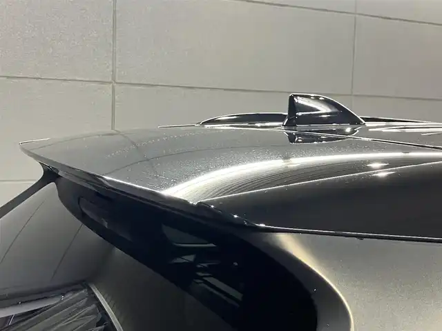 トヨタ ＲＡＶ４ アドベンチャー 東京都 2023(令5)年 3.1万km アティチュードブラックマイカ 10.5インチコネクテッドナビ/・地上デジタルテレビ/・USB入力/・AppleCarPlay/AndroidAuto/・ETC20/・DCM/・Bモニター/・デジタルインナーミラー/トヨタセイフティセンス/・プリクラッスュセーフティ/・レーダークルーズコントロール/・ロードサインアシスト/・ドライバー異常時対応システム/・横断歩行者検知機能/・緊急時操舵支援/・レーントレーシングアシストボート/・オートマチックハイビーム/・カーブ速度抑制機能/・低速時加速抑制機能/レザーシート・シートメモリー・電動シート（運転席）/・シートヒーター/パワーバックドア/LEDヘッドライト/HOLD/スポーツモード/スマートキー/カーテンエアバック/ISOFIX/4WD/純正ルーフレール/純正アルミホイール19インチ/純正フロアマット/メーカー保証書/点検整備記録簿R6・7年