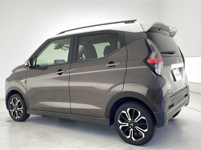 三菱 ｅＫクロス ＥＶ P 千葉県 2022(令4)年 2.2万km 茶Ⅱ 全方位カメラ/レーダークルーズコントロール/コーナーセンサー前後/レーンキープアシスト/衝突軽減ブレーキ/自動駐車システム/純正ナビ/　AppleCarplaｙ/AndroidAuto/　Bluetooth/フルセグTV//ビルトインETC2.0/デジタルインナーミラー/ステアリングヒーター/ハーフレザーシート/シートヒーター（D/N席）
