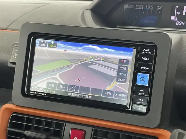 ダイハツ タント ファンクロスターボ 埼玉県 2024(令6)年 0.9万km レイクブルーメタリック スマートアシスト　純正ナビ　バックカメラ　ビルトインＥＴＣ　ドライブレコーダー　シートヒーター　純正アルミホイール　両側パワースライドドア　ブレーキホールド　オートハイビーム　ＬＥＤライト　地デジ