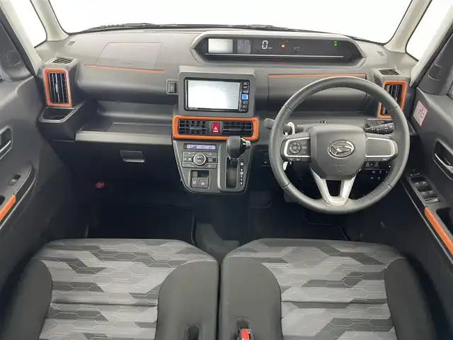 ダイハツ タント ファンクロスターボ 埼玉県 2024(令6)年 0.9万km レイクブルーメタリック スマートアシスト　純正ナビ　バックカメラ　ビルトインＥＴＣ　ドライブレコーダー　シートヒーター　純正アルミホイール　両側パワースライドドア　ブレーキホールド　オートハイビーム　ＬＥＤライト　地デジ