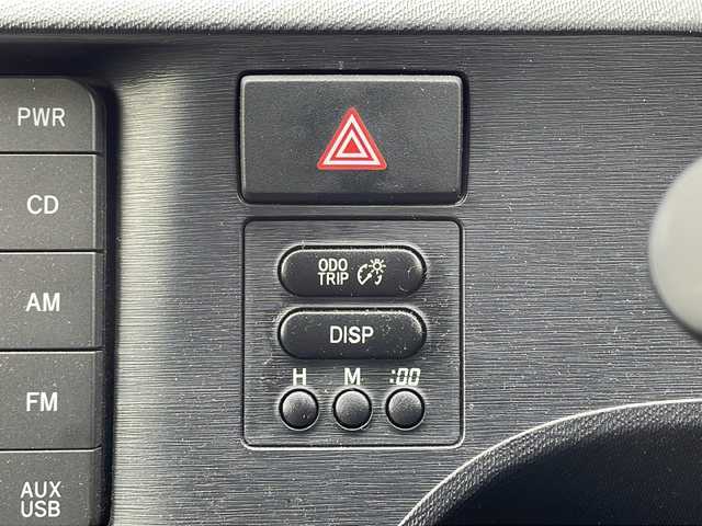 トヨタ アクア S 道央・札幌 2014(平26)年 3.4万km ブラックマイカ 純正オーディオ（AM/FM/CD/USB/AUX）/車両接近通報装置/EVドライブモード/ECOモード/ワイパーデアイサー/電動格納ミラー/オートライト/オートエアコン/ISOFIX/純正フロアマット