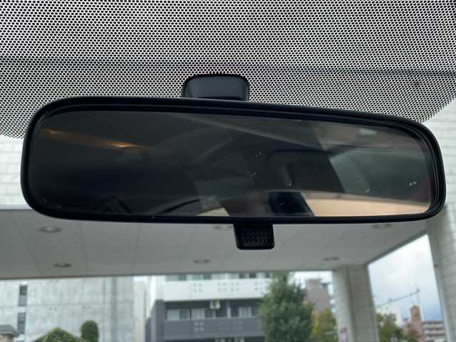 トヨタ アクア S 道央・札幌 2014(平26)年 3.4万km ブラックマイカ 純正オーディオ（AM/FM/CD/USB/AUX）/車両接近通報装置/EVドライブモード/ECOモード/ワイパーデアイサー/電動格納ミラー/オートライト/オートエアコン/ISOFIX/純正フロアマット