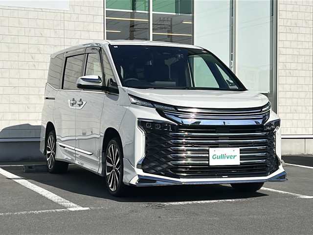 トヨタ ヴォクシー ハイブリッド S－Z 静岡県 2022(令4)年 5.4万km ホワイトパールクリスタルシャイン /12.3インチナビ/地デジTV//純正CD/DVD/Bluetooth//バックカメラ//モデリスタエアロ//モデリスタ18インチAW//左オートステップ//パワーバックドア//ハーフレザーシート//シートヒーター//レーダークルーズコントロール//オートハイビーム//ドライブレコーダー//LEDヘッドライト//スマートキー//スペアキー//保証書//取説