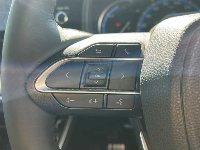 トヨタ ヴォクシー ハイブリッド S－Z 静岡県 2022(令4)年 5.4万km ホワイトパールクリスタルシャイン /12.3インチナビ/地デジTV//純正CD/DVD/Bluetooth//バックカメラ//モデリスタエアロ//モデリスタ18インチAW//左オートステップ//パワーバックドア//ハーフレザーシート//シートヒーター//レーダークルーズコントロール//オートハイビーム//ドライブレコーダー//LEDヘッドライト//スマートキー//スペアキー//保証書//取説