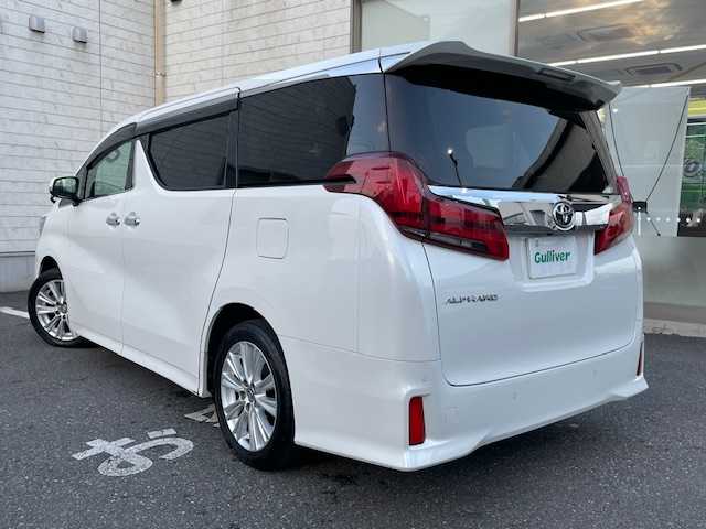 トヨタ アルファード S 埼玉県 2021(令3)年 4.6万km ホワイトパールクリスタルシャイン ワンオーナー/トヨタセーフティセンス/　・プリクラッシュセーフティ/　・レーントレーシングアシスト/　・アダプティブハイビームシステム/　・オートマチックハイビーム/　・ロードサインアシスト/　・レーダークルーズコントロール（全車速追従機能付き）/　・先行車発進告知機能/純正T-Connectナビ/　 DTV/CD/DVD/BT/HDMI/Apple CarPlay/AndroidAuto/Miracast/フリップダウンモニター/ツインムーンルーフ/クリアランスソナーセンサー/両側パワースライド/バックカメラ/純正ドライブレコーダー（DRT-H168A）/デュアルエアコン/フォグランプ/シートカバー（全席）/プッシュスタート/ビルトインETC2.0/スマートキー/純正フロアマット