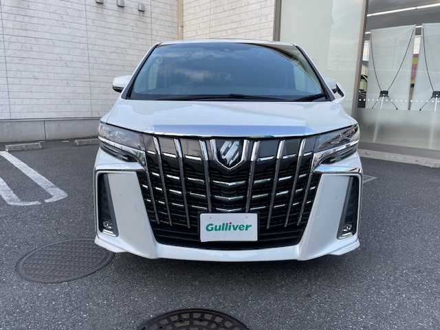 トヨタ アルファード S 埼玉県 2021(令3)年 4.6万km ホワイトパールクリスタルシャイン ワンオーナー/トヨタセーフティセンス/　・プリクラッシュセーフティ/　・レーントレーシングアシスト/　・アダプティブハイビームシステム/　・オートマチックハイビーム/　・ロードサインアシスト/　・レーダークルーズコントロール（全車速追従機能付き）/　・先行車発進告知機能/純正T-Connectナビ/　 DTV/CD/DVD/BT/HDMI/Apple CarPlay/AndroidAuto/Miracast/フリップダウンモニター/ツインムーンルーフ/クリアランスソナーセンサー/両側パワースライド/バックカメラ/純正ドライブレコーダー（DRT-H168A）/デュアルエアコン/フォグランプ/シートカバー（全席）/プッシュスタート/ビルトインETC2.0/スマートキー/純正フロアマット