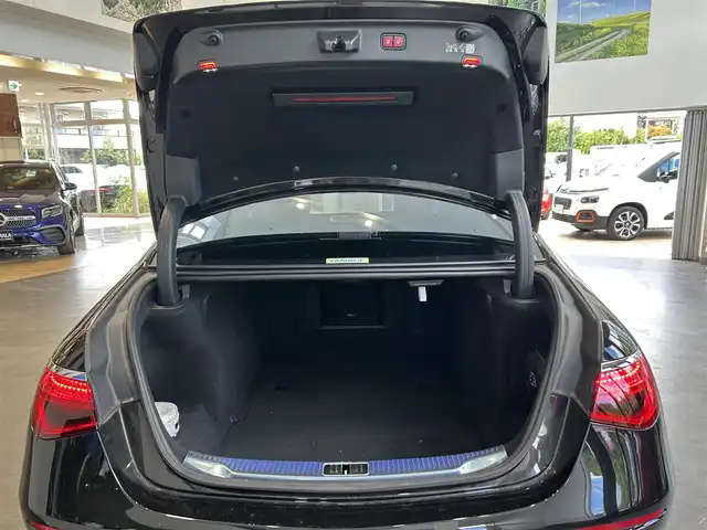 メルセデス・ベンツ Ｍ・ベンツ Ｓ５００ 4マチック AMGライン 大阪府 2023(令5)年 2.5万km オブシディアンブラック サンルーフ/HUD/純正ナビ/TV/360°カメラ/applecarplay/ACC/ブラインドスポット/純正20インチAW/LEDヘッドライト/アンビエントライト/黒革/電動リアゲート/ブルメスター/パフュームアトマイザー/メモリ付きパワーシート/エアシートヒーター/ワイヤレス充電/クリアランスソナー/パドルシフト/ETC/ドラレコ