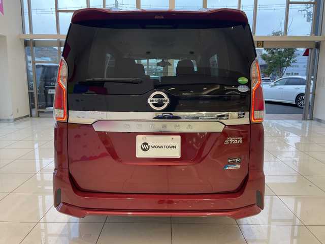 日産 セレナ ハイウェイスター Vセレクション 埼玉県 2017(平29)年 3.9万km マルーンレッド エマージェンシーブレーキ/純正9インチナビ/　　フルセグ/CD/DVD/Blu-ray/Bluetooth/バックカメラ/フリップダウンモニター/クルーズコントロール/LEDヘッドライト/両側パワースライドドア/純正16インチアルミホイール/フロアマット/ドアバイザー/ETC/スマートキー
