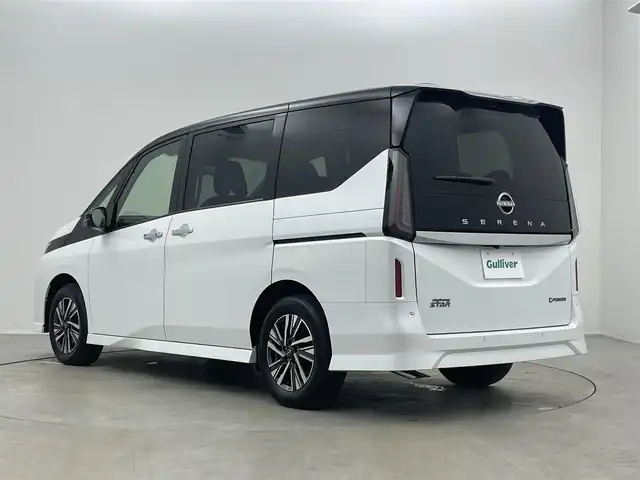 日産 セレナ e－パワー ハイウェイスター V 埼玉県 2025(令7)年 0.1千km パールⅡ 純正12.3インチコネクテッドナビ/　フルセグTV・BT・USB・HDMI/全方位アラウンドビューモニター/インテリジェントルームミラー/プロパイロット/インテリジェントエマージェンシーブレーキ/インテリジェントクルーズコントロール/両側パワースライドドア/ハンズフリーオートスライド/ビルトイン2.0ETC/BSW/ワイヤレス充電/ステアリングヒーター/前席・後席シートヒーター/フロント・セカンド・サードタイプC充電スロット