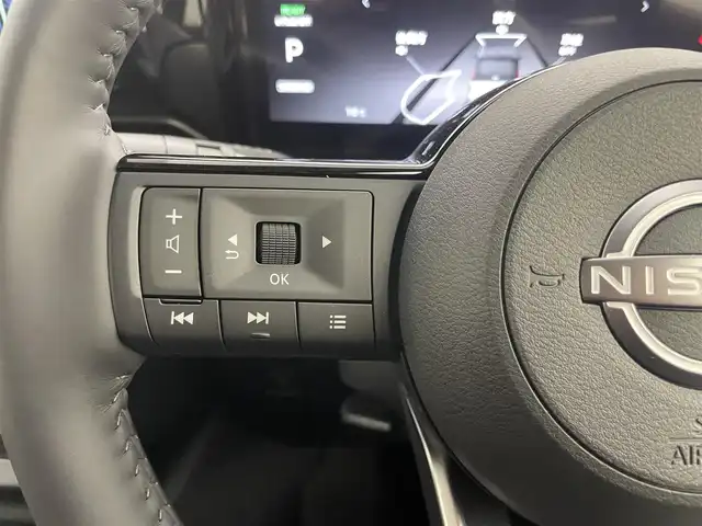 日産 セレナ e－パワー ハイウェイスター V 埼玉県 2025(令7)年 0.1千km パールⅡ 純正12.3インチコネクテッドナビ/　フルセグTV・BT・USB・HDMI/全方位アラウンドビューモニター/インテリジェントルームミラー/プロパイロット/インテリジェントエマージェンシーブレーキ/インテリジェントクルーズコントロール/両側パワースライドドア/ハンズフリーオートスライド/ビルトイン2.0ETC/BSW/ワイヤレス充電/ステアリングヒーター/前席・後席シートヒーター/フロント・セカンド・サードタイプC充電スロット