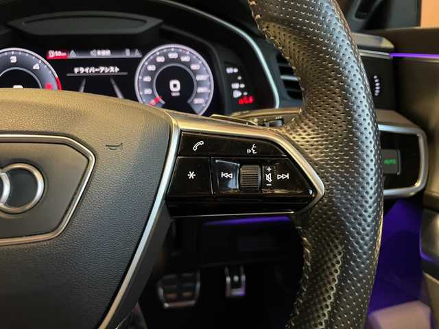 アウディ Ａ７ SB 40TDIクワトロ Sライン 愛知県 2020(令2)年 3.3万km ミトスブラックメタリック ドライビングパッケージ/アシスタンスパッケージ/21インチアルミ/純正メモリナビ/360°カメラ/ACC/BSM/LKA/アダプティブダンピングサスペンション/黒革シート/シートヒーター/パワーシート/マルチカラーアンビエントライト