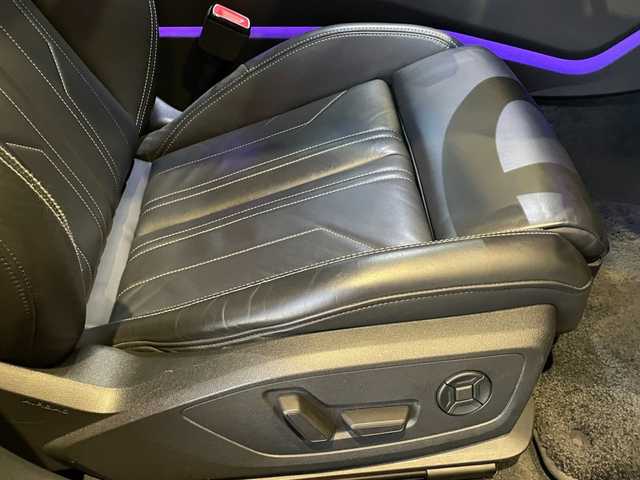 アウディ Ａ７ SB 40TDIクワトロ Sライン 愛知県 2020(令2)年 3.3万km ミトスブラックメタリック ドライビングパッケージ/アシスタンスパッケージ/21インチアルミ/純正メモリナビ/360°カメラ/ACC/BSM/LKA/アダプティブダンピングサスペンション/黒革シート/シートヒーター/パワーシート/マルチカラーアンビエントライト