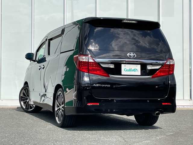 トヨタ アルファード 240S Cパッケージ 福岡県 2014(平26)年 5.5万km ブラック 純正ナビ/（AM/FM/CD/DVD/SD/BT/フルセグ）/10.２インチアルパインフリップダウンモニター/サンルーフ/クルーズコントロール/前後コーナーセンサー/ETC/バックカメラ/両側パワースライドドア/前後ドライブレコーダー/パワーシート（D+N+２列目）/D席メモリーシート/オットマン/電動リアゲート/フロアマット/オートライト/フォグランプ/社外20インチアルミホイール/ドアバイザー/MT付きAT/WAC/W+サイド+カーテンエアバッグ