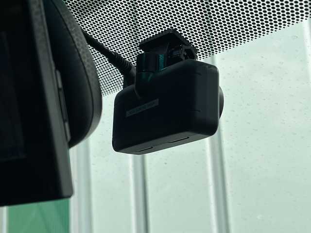 トヨタ アルファード 240S Cパッケージ 福岡県 2014(平26)年 5.5万km ブラック 純正ナビ/（AM/FM/CD/DVD/SD/BT/フルセグ）/10.２インチアルパインフリップダウンモニター/サンルーフ/クルーズコントロール/前後コーナーセンサー/ETC/バックカメラ/両側パワースライドドア/前後ドライブレコーダー/パワーシート（D+N+２列目）/D席メモリーシート/オットマン/電動リアゲート/フロアマット/オートライト/フォグランプ/社外20インチアルミホイール/ドアバイザー/MT付きAT/WAC/W+サイド+カーテンエアバッグ