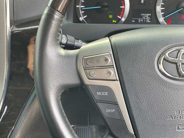 トヨタ アルファード 240S Cパッケージ 福岡県 2014(平26)年 5.5万km ブラック 純正ナビ/（AM/FM/CD/DVD/SD/BT/フルセグ）/10.２インチアルパインフリップダウンモニター/サンルーフ/クルーズコントロール/前後コーナーセンサー/ETC/バックカメラ/両側パワースライドドア/前後ドライブレコーダー/パワーシート（D+N+２列目）/D席メモリーシート/オットマン/電動リアゲート/フロアマット/オートライト/フォグランプ/社外20インチアルミホイール/ドアバイザー/MT付きAT/WAC/W+サイド+カーテンエアバッグ