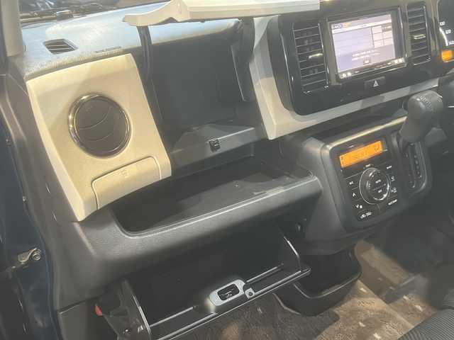 スズキ ＭＲワゴン X セレクション 秋田県 2013(平25)年 11.6万km グレースブルーパールメタリック ４WD /バックカメラ/運転席シートヒーター/HIDヘッドライト/オートライト/電動格納ミラー/バニティーミラー/革巻きステアリング/社外フロアマット/スマートキー