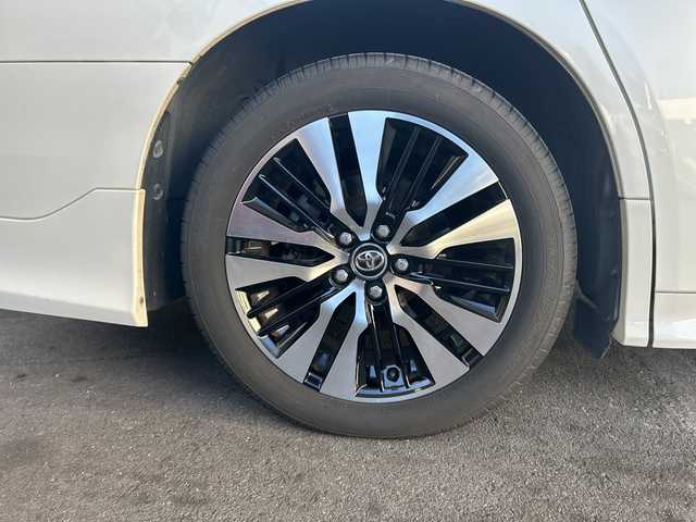 トヨタ ヴェルファイア Z Gエディション 京都府 2018(平30)年 8万km ホワイトパールクリスタルシャイン 社外メモリナビ/フルセグテレビ/バックカメラ/Bluetooth/フリップダウンモニター/ウィンカーミラー/オットマン/キャプテンシート/クルーズコントロール/ドアバイザー/プッシュスタート/両側パワースライドドア/パワーバックドア/ETC/デジタルインナーミラー/モデリスタエアロ