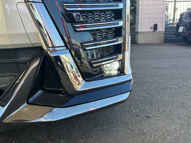 トヨタ ヴェルファイア Z Gエディション 京都府 2018(平30)年 8万km ホワイトパールクリスタルシャイン 社外メモリナビ/フルセグテレビ/バックカメラ/Bluetooth/フリップダウンモニター/ウィンカーミラー/オットマン/キャプテンシート/クルーズコントロール/ドアバイザー/プッシュスタート/両側パワースライドドア/パワーバックドア/ETC/デジタルインナーミラー/モデリスタエアロ