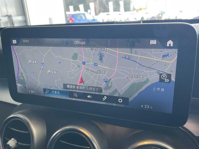 メルセデス・ベンツ ＧＬＣ２２０ d 4マチック AMGライン 福岡県 2019(令1)年 4.2万km ダイヤモンドホワイト 純正ナビ/フルセグ/パノラマルーフ /エアサス /レーダーセーフティ /ハーフレザー/全席シートH /パワーシート/アクティブブレーキアシスト/アクティブレーンキーピングアシスト/レーンチェンジアシスト/ACC/BSM/パワートランク/360度カメラ /置くだけ充電 /アンビエントライト