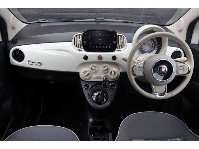 フィアット ５００Ｃ 1．2 ポップ 大分県 2019(令1)年 3.6万km ボサノバホワイト 純正ディスプレイオーディオ/・ＡｐｐｌｅＣａｒＰｌａｙ/・ＡｎｄｒｏｉｄＡｕｔｏ/・Ｂｌｕｅｔｏｏｔｈ/・バックカメラ/・ＵＳＢ/純正フロアマット/ステアリングスイッチ/純正１５ｉｎｃｈアルミホイール/ＥＴＣ