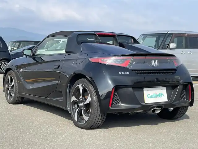 ホンダ Ｓ６６０ α 佐賀県 2019(平31)年 3.6万km ナイトホークブラックパール 純正ディスプレイオーディオ/・AM/FM/HDMI/Bluetooth/スマホ連動/車両連動/バックカメラ/ETC/クルーズコントロール/横滑り防止装置/ハーフレザーシート/パドルシフト/革巻きステアリング/ステアリングリモコン/ホロルーフ/純正アルミホイール(F15インチ/R16インチ)/純正LEDヘッドライト/純正LEDフォグランプ/純正フロアマット/取扱説明書/スペアキー１本