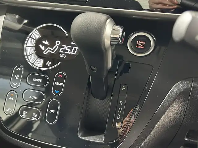 日産 デイズ ルークス ハイウェイスターX Gパッケージ 大阪府 2015(平27)年 3.9万km ブラック 純正ナビ(フルセグ/DVD再生/Bluetooth) 360カメラ ETC 両側パワースライドドア 衝突軽減 踏み間違い防止システム アイドリングストップ オートライト Pスタート HIDヘッドライト