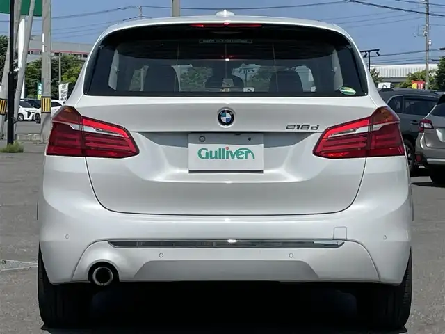 ＢＭＷ ２１８ｄ アクティブツアラー 道央・札幌 2018(平30)年 4.1万km ミネラルホワイト 純正ディーラーOPナビ/CD/DVD/USB/BT/衝突警告/歩行者警告/車線逸脱警告/横滑り防止装置/クルーズコントロール/クリアランスソナー/パーキングアシスト/バックカメラ/ETC/DRIVEMODE/アイドリングストップ/パワーバックドア/前席パワーシート/前席シートヒーター/レザーシート/革巻きステアリング/ステアリングリモコン/電動パーキング/MTモード付AT/プッシュスタート/スマートキー/LEDヘッドライト/オートライト/フォグランプ/電動格納ミラー/ウィンカーミラー/フロアマット/スペアキー/純正AW付冬タイヤ積込/205/60/R16/2019年/山4mm