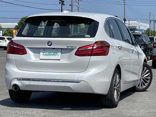 ＢＭＷ ２１８ｄ アクティブツアラー 道央・札幌 2018(平30)年 4.1万km ミネラルホワイト 純正ディーラーOPナビ/CD/DVD/USB/BT/衝突警告/歩行者警告/車線逸脱警告/横滑り防止装置/クルーズコントロール/クリアランスソナー/パーキングアシスト/バックカメラ/ETC/DRIVEMODE/アイドリングストップ/パワーバックドア/前席パワーシート/前席シートヒーター/レザーシート/革巻きステアリング/ステアリングリモコン/電動パーキング/MTモード付AT/プッシュスタート/スマートキー/LEDヘッドライト/オートライト/フォグランプ/電動格納ミラー/ウィンカーミラー/フロアマット/スペアキー/純正AW付冬タイヤ積込/205/60/R16/2019年/山4mm