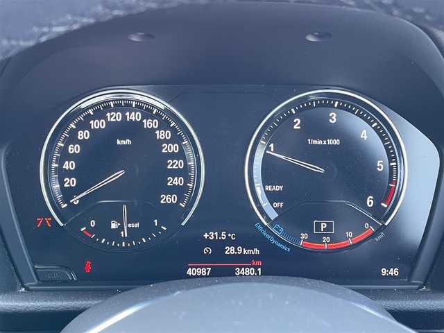 ＢＭＷ ２１８ｄ アクティブツアラー 道央・札幌 2018(平30)年 4.1万km ミネラルホワイト 純正ディーラーOPナビ/CD/DVD/USB/BT/衝突警告/歩行者警告/車線逸脱警告/横滑り防止装置/クルーズコントロール/クリアランスソナー/パーキングアシスト/バックカメラ/ETC/DRIVEMODE/アイドリングストップ/パワーバックドア/前席パワーシート/前席シートヒーター/レザーシート/革巻きステアリング/ステアリングリモコン/電動パーキング/MTモード付AT/プッシュスタート/スマートキー/LEDヘッドライト/オートライト/フォグランプ/電動格納ミラー/ウィンカーミラー/フロアマット/スペアキー/純正AW付冬タイヤ積込/205/60/R16/2019年/山4mm