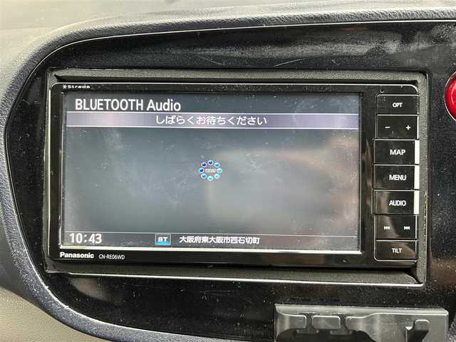 ホンダ インサイト L 大阪府 2010(平22)年 6.7万km プレミアムホワイトパール 7インチSDナビ/(Bluetooth/フルセグTV/CD/DVD)/バックカメラ/アイドリングストップ/盗難防止装置/ドライブレコーダー/純正ETC/純正フロアマット/オートエアコン/キセノンヘッドライト/オートライト/パワーステアリング/パワーウィンドウ/保証書/取扱説明書/スぺキー×１
