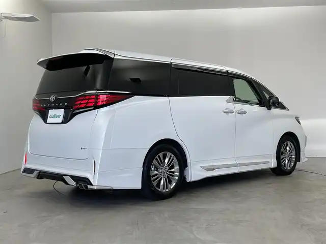 トヨタ アルファードハイブリット Z 埼玉県 2024(令6)年 2.2万km プラチナホワイトパールマイカ ムーンルーフ　モデリスタエアロ　１４インチナビ　１３インチ後席モニター　ユニバーサルステップ　トヨタチームメイト　デジタルインナーミラー　アドバンストパーク　ＢＳＭ　三眼ＬＥＤ　ワイヤレス充電　ＥＴＣ