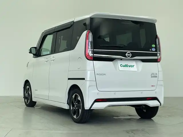 日産 ルークス HWS X プロパイロットED 大阪府 2020(令2)年 6万km ホワイトパール 純正9型ナビ/・Bluetooth/・CD/DVD/・フルセグテレビ/アラウンドビューモニター/両側パワースライドドア/衝突軽減ブレーキ/レーンキープアシスト/レーダークルーズコントロール/オートホールド/スマートキー/純正ドライブレコーダー/ＥＴＣ/前後コーナーセンサー/ＬＥＤヘッドライト