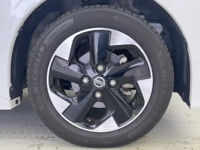 日産 ルークス HWS X プロパイロットED 大阪府 2020(令2)年 6万km ホワイトパール 純正9型ナビ/・Bluetooth/・CD/DVD/・フルセグテレビ/アラウンドビューモニター/両側パワースライドドア/衝突軽減ブレーキ/レーンキープアシスト/レーダークルーズコントロール/オートホールド/スマートキー/純正ドライブレコーダー/ＥＴＣ/前後コーナーセンサー/ＬＥＤヘッドライト