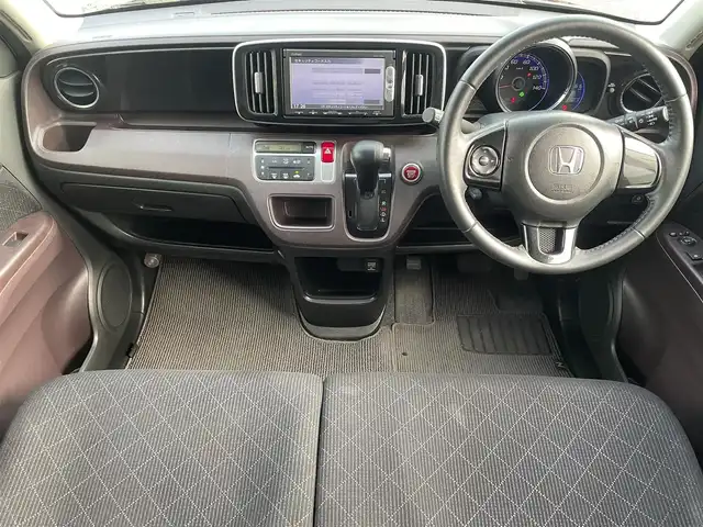 ホンダ Ｎ ＯＮＥ プレミアム Lパッケージ 鳥取県 2013(平25)年 5.9万km プレミアムディープロッソパール 純正ナビ／ＣＤ／ＵＳＢ/ハンズフリー/バックカメラ/ドライブレコーダー/キセノンライト/ＬＥＤポジションリング/純正アルミホイール/プッシュエンジンスタート　/ォグランプ/オートライト/アイドリングストップ/リヤルーフスポイラー/ウィンカーミラー/電動格納ミラー/フロアマット