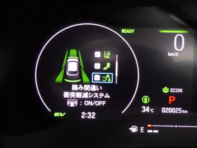 ホンダ ヴェゼル ハイブリッド e:HEV Z 千葉県 2021(令3)年 2万km クリスタルブラックパール ホンダセンシング/・衝突軽減ブレーキ（CMBS）/・車線維持支援システム（LKAS）/・アダプティブクルーズコントロール（ACC）/・後方誤発進抑制機能/・誤発進抑制機能/・ブラインドスポットインフォメーション/パワーバックドア/純正コネクトナビ/地デジTV/【Bluetooth接続】/【Apple CarPlay　Android Auto対応】/バックカメラ/ドライブレコーダー（前後撮影）/ワイヤレス充電/ハーフレザーシート/革巻きステアリング/ステアリングヒーター/ステアリングスイッチ/ETC（2.0）/LEDヘッドライト/フォグライト/ウインカーミラー/コーナーセンサー/純正18インチアルミホイル/サイド/カーテンエアバッグ/Honda スマートキー