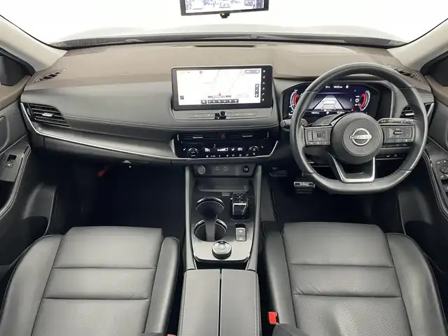 日産 エクストレイル X e－4ORCE 埼玉県 2022(令4)年 1.7万km ダイヤモンドブラック 純正１２．３インチナビ　アラウンドビューモニター　ＢＳＩ　プロパイロット　レーダークルーズコントロール　デジタルインナーミラー　メモリシート　ＡＣ１００Ｖ　シートヒーター　オートハイビーム　ＬＥＤ