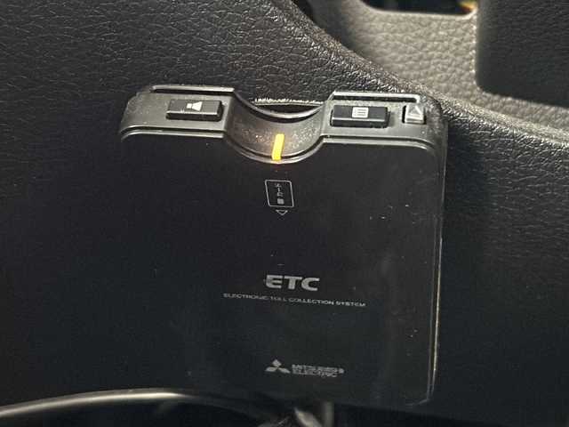 日産 エクストレイル 20X 石川県 2018(平30)年 8.1万km ダークメタルグレー 4WD/インテリジェントエマージェンシーブレーキ/・踏み間違い衝突防止アシスト/・車線逸脱警報/・進入禁止標識検システム/・フロント/バックソナー/社外ディスプレイオーディオ/【Bluetooth・FM・AM】/バックカメラ/LEDヘッドライト/・オートライト/・フォグランプ/ETC/前後ミラー型ドライブレコーダー/ステアリングリモコン/スマートキー/・プッシュスタート/ヒルディセントコントロール/パワーバックドア/アイドリングストップ/横滑り防止装置/レザーハンドル/社外フロアマット/純正AWスタッドレスタイヤ車載/保証書/取扱説明書