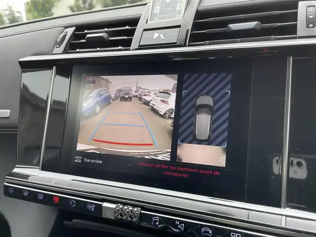 ＤＳオートモビル ＤＳ７ クロスバック グランシック ピュアテック 静岡県 2019(平31)年 5.5万km 白 レザーシート/電動リアゲート/BSM/FOCALサウンド/純正ナビ/(Bluetooth/CarPlay/フルセグ)/衝突被害軽減システム/360°カメラ/ACC/LKA/パーキングアシスト/メモリー付きパワーシート/シートヒーター/シートエアコン/スマートキー/ETC/ドライブレコーダー/純正20インチアルミホイール/フロアマット/保証書/取扱説明書/スペアキー