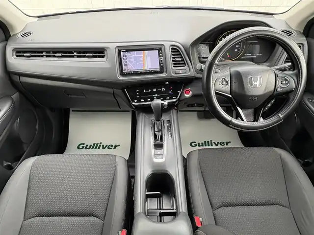 ホンダ ヴェゼル G ホンダセンシング 岩手県 2018(平30)年 6.9万km クリスタルブラックパール 禁煙車/4WD/追従型クルーズコントロール/純正ナビ/→フルセグTV/Bluetooth/CD/DVD/FM/AM/バックカメラ/ステアリングスイッチ/レーンキープアシスト/衝突軽減システム/横滑り防止装置/電子パーキング/オートブレーキホールド/オートライト/LEDヘッドライト/〇プッシュスタート/〇電動格納ミラー/〇ウィンカーミラー/〇ドアバイザー/〇フロアマット/〇シガーソケット/〇スマートキー/ビルトインETC