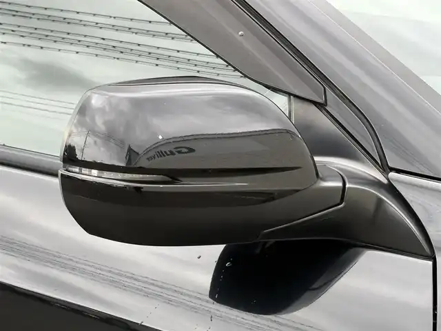 ホンダ ヴェゼル G ホンダセンシング 岩手県 2018(平30)年 6.9万km クリスタルブラックパール 禁煙車/4WD/追従型クルーズコントロール/純正ナビ/→フルセグTV/Bluetooth/CD/DVD/FM/AM/バックカメラ/ステアリングスイッチ/レーンキープアシスト/衝突軽減システム/横滑り防止装置/電子パーキング/オートブレーキホールド/オートライト/LEDヘッドライト/〇プッシュスタート/〇電動格納ミラー/〇ウィンカーミラー/〇ドアバイザー/〇フロアマット/〇シガーソケット/〇スマートキー/ビルトインETC