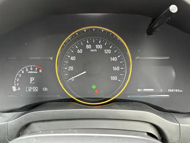 ホンダ ヴェゼル G ホンダセンシング 岩手県 2018(平30)年 6.9万km クリスタルブラックパール 禁煙車/4WD/追従型クルーズコントロール/純正ナビ/→フルセグTV/Bluetooth/CD/DVD/FM/AM/バックカメラ/ステアリングスイッチ/レーンキープアシスト/衝突軽減システム/横滑り防止装置/電子パーキング/オートブレーキホールド/オートライト/LEDヘッドライト/〇プッシュスタート/〇電動格納ミラー/〇ウィンカーミラー/〇ドアバイザー/〇フロアマット/〇シガーソケット/〇スマートキー/ビルトインETC