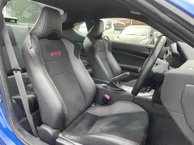 スバル ＢＲＺ GT 埼玉県 2017(平29)年 6.4万km WRブルーパール /6速MT//STIマフラー//ブレンボキャリパー//SACHSダンパー//社外ディスプレイオーディオ//CD/DVD/Bluetooth/USB//クルーズコントロール//ハーフレザーシート//前2席シートヒーター//ETC2.0//スマートキーx2//LEDヘッドライト//LEDフォグランプ//W.サイド.カーテンエアバッグ//ABS//横滑り防止装置//革巻きステアリング//オートライト//純正17インチAW//新車時保証書//取扱説明書