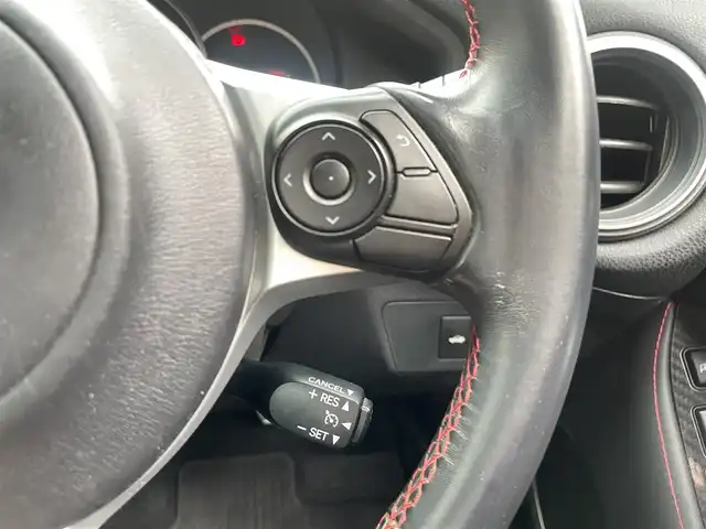 スバル ＢＲＺ GT 埼玉県 2017(平29)年 6.4万km WRブルーパール /6速MT//STIマフラー//ブレンボキャリパー//SACHSダンパー//社外ディスプレイオーディオ//CD/DVD/Bluetooth/USB//クルーズコントロール//ハーフレザーシート//前2席シートヒーター//ETC2.0//スマートキーx2//LEDヘッドライト//LEDフォグランプ//W.サイド.カーテンエアバッグ//ABS//横滑り防止装置//革巻きステアリング//オートライト//純正17インチAW//新車時保証書//取扱説明書