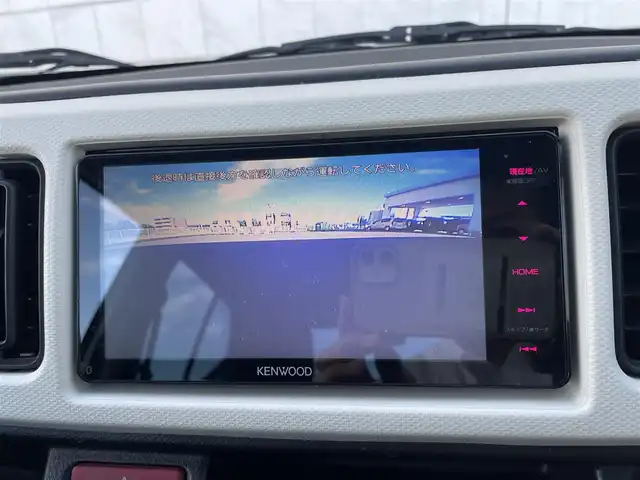 マツダ キャロル GL 群馬県 2019(平31)年 3.9万km シルキーシルバーメタリック スマートブレーキサポート/・デュアルセンサーブレーキサポート/・誤発進抑制機能/・車線逸脱警報/・ふらつき防止/社外メモリナビ　MDV-M705W/(CD DVD Bluetooth iPod フルセグ AM FM SD) /バックカメラ/ETC/社外前後ドライブレコーダー　ZDR026/アイドリングストップ/運転席シートヒーター/ケンウッドツィーター/オートライト/レベライザー/横滑り防止/取扱説明書/保証書/スペアキー