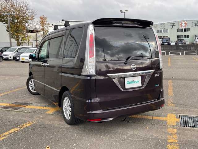 日産 セレナ ハイウェイスター 新潟県 2011(平23)年 7.9万km オーロラモーヴ 両側パワースライドドア/前後ドラレコ/フリップダウンモニター/AW付スタッドレスタイヤ積込/バックカメラ